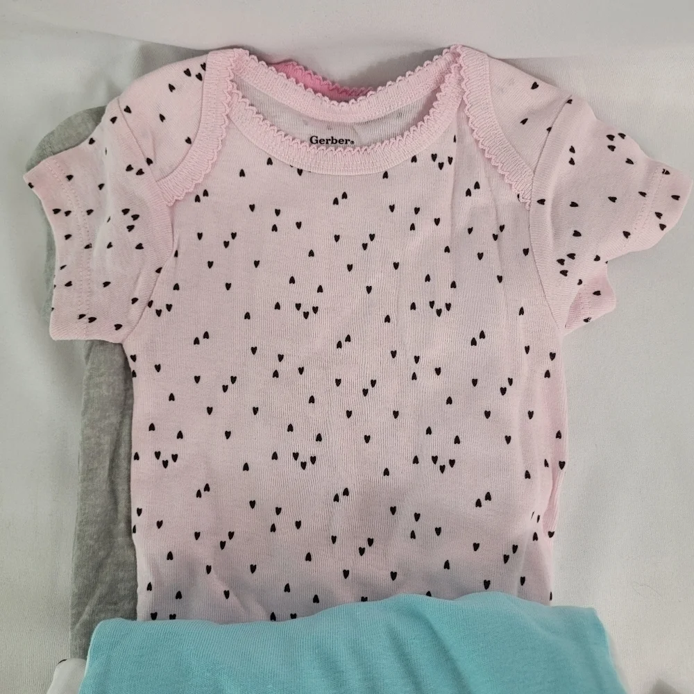 NWT Gerber 8 Pack Babygirl Short Sleeve Onesie Bodysuit 6-9 Months Assorted